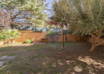 Giardino - Apartment Via dei Tani
 
35, Roma - photo 4