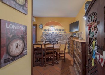 Sala da pranzo - Apartment Via dei Tani
 
35, Roma - photo 11