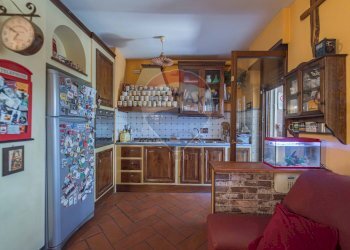 Cucina - Apartment Via dei Tani
 
35, Roma - photo 18
