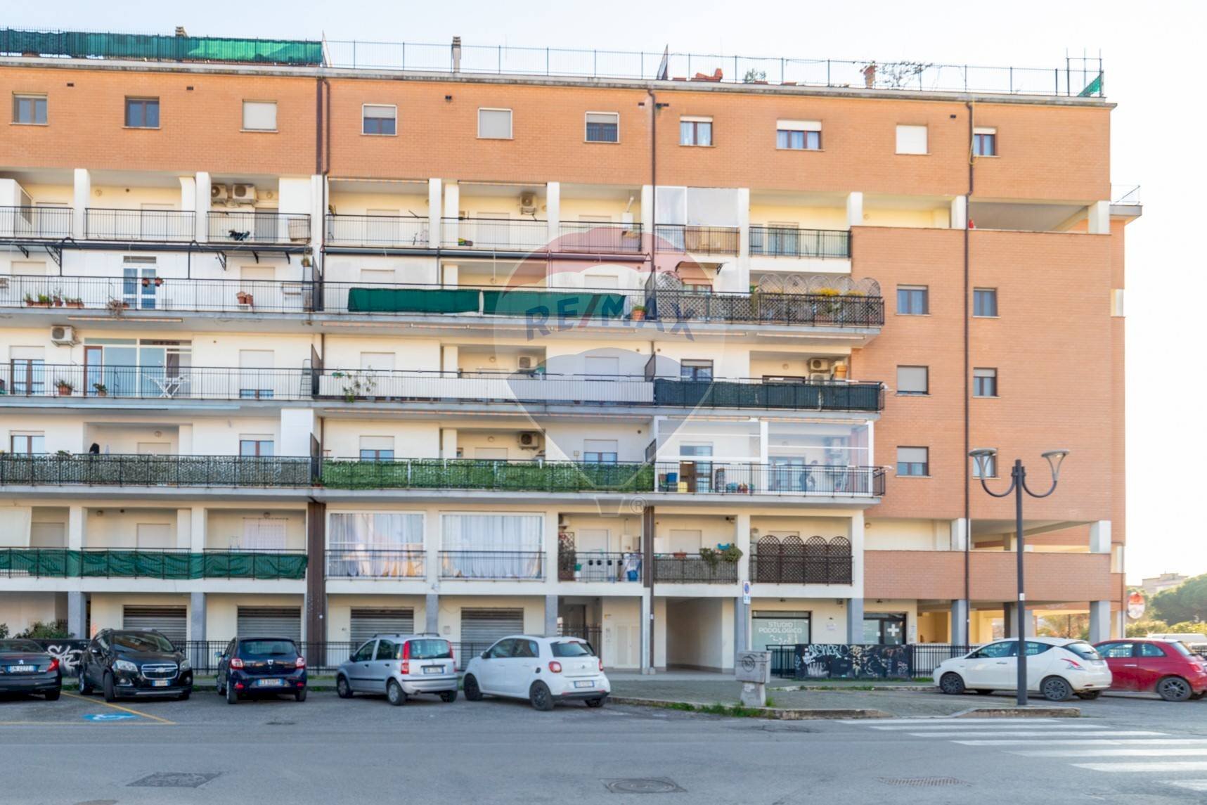 Edificio all\'aperto - Bilocale Via Augusto
 
42, Aprilia - foto 2