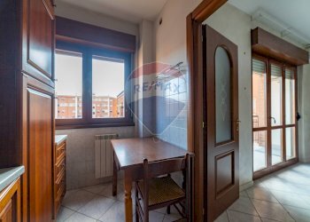 Sala da pranzo - Two-room apartment Via Augusto
 
42, Aprilia - photo 10