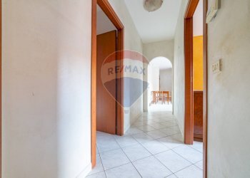 Hall / corridoio - Two-room apartment Via Augusto
 
42, Aprilia - photo 13