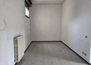 Camera da letto - Casa indipendente via VALTELLINA, 55, Cinisello Balsamo - foto 42