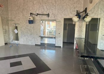 Interno non residenziale - Negozio via PUCCINI, 60, Sesto San Giovanni - foto 7