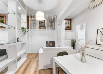 Salone - Monolocale via Monte Bianco, 46, Milano - foto 9