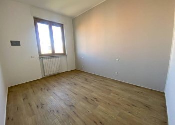 Camera da letto - Bilocale via Giovanni XXIII, 2, Pero - foto 7