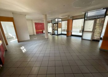 Interno non residenziale - Shop via Davide Spada, 69, Moiola - photo 10