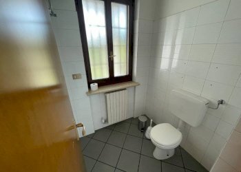 Bagno - Shop via Davide Spada, 69, Moiola - photo 16