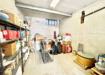 Magazzino - Shop via Davide Spada, 69, Moiola - photo 23