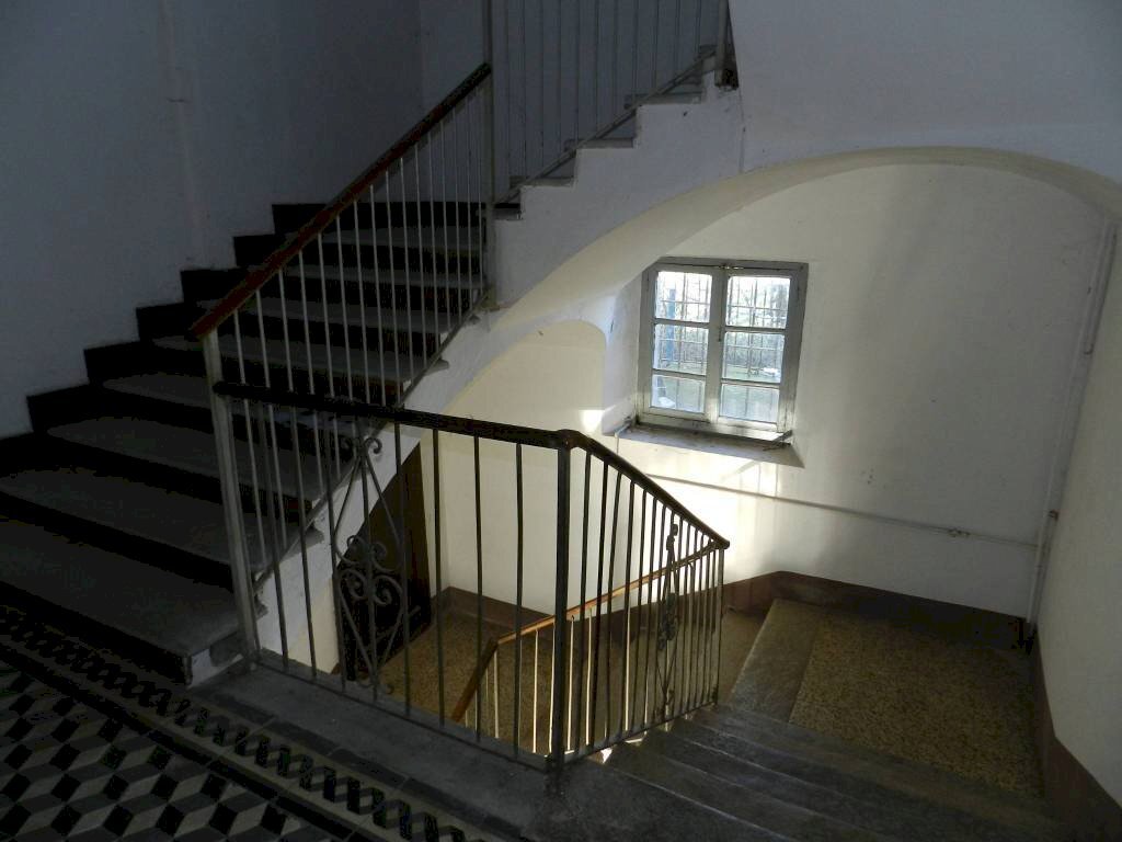 Interno palazzo - Magazzino via Luciano Eula, 11, Morozzo - foto 3