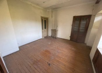 Stanza arredata - Magazzino via Luciano Eula, 11, Morozzo - foto 4