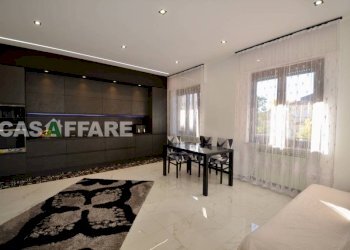 Cucina - Quadrilocale via San Francesco d'Assisi, Seriate - foto 3