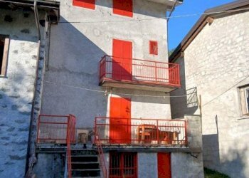 Facciata - Quadrilocale Località Bessega, Piateda - foto 1