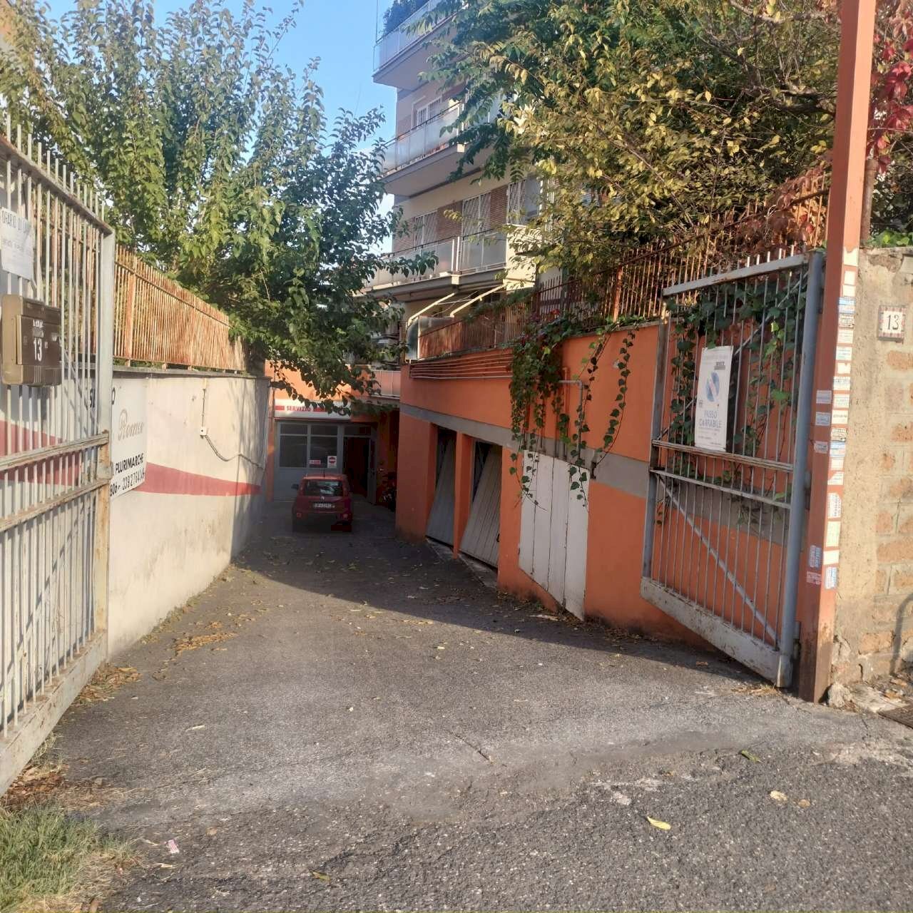 Entrata 1. - Laboratorio via Camillo Serafini, Roma (zona La Pisana) - foto 1