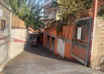 Entrata 2. - Laboratorio via Camillo Serafini, Roma (zona La Pisana) - foto 2