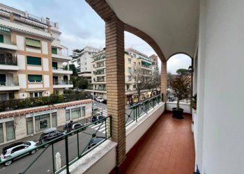 Two-room apartment Via Flaminia, Roma - photo 23