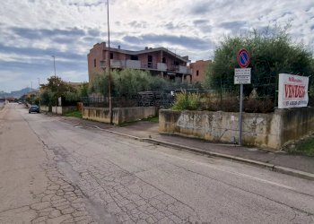 Building land Via Roberto Nasuti, Città Sant'Angelo - photo 4