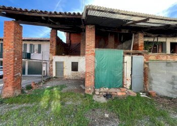 Rustic Via Cesare Battisti, Benna - photo 30