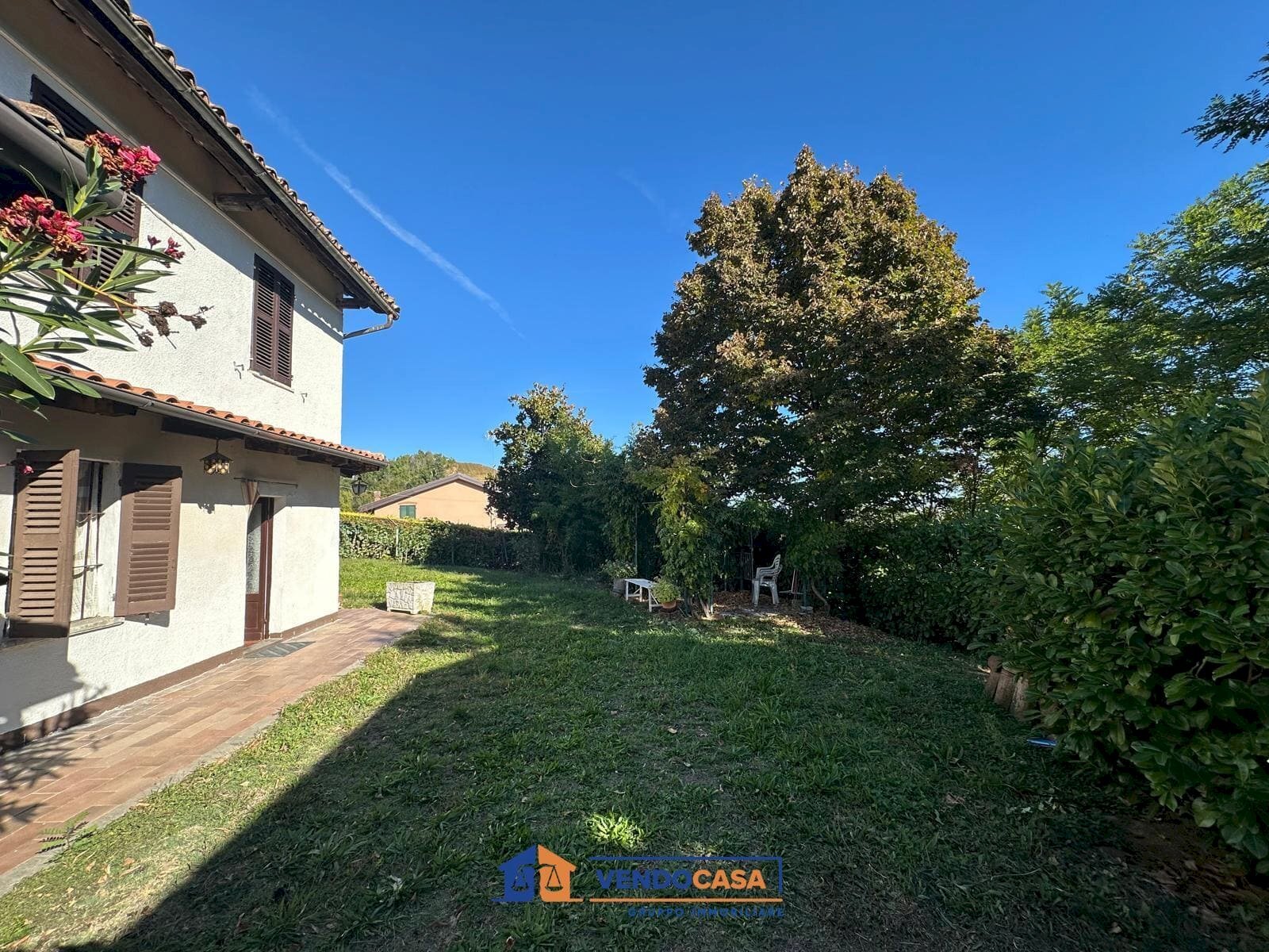 Independent house Vaglio Serra - photo 1