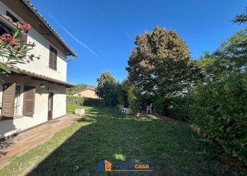 Casa indipendente Vaglio Serra - foto 1