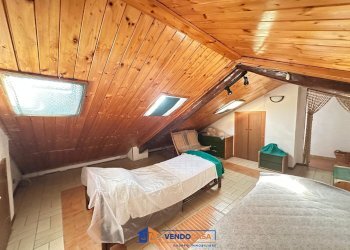 Casa indipendente Vaglio Serra - foto 9