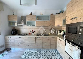 Trilocale Via emilio ritrovato, Chiavari - foto 4