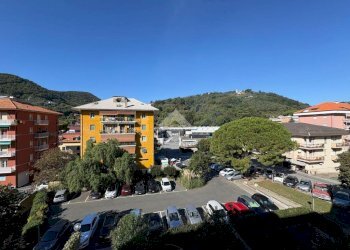 Trilocale Via emilio ritrovato, Chiavari - foto 8