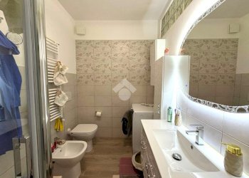 Trilocale Via emilio ritrovato, Chiavari - foto 12