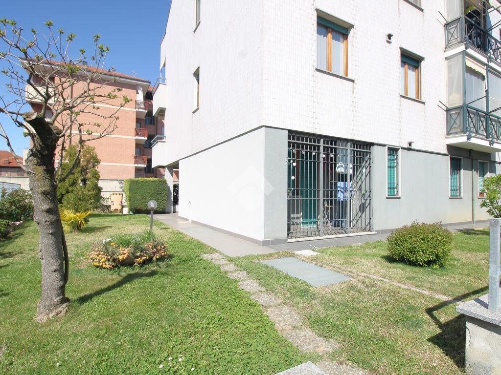Apartment Via torino, Trofarello - photo 2