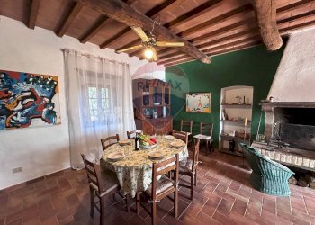 Villa Strada Provinciale di Petriolo, 61 
 Civitella Paganico, Civitella Paganico - photo 8