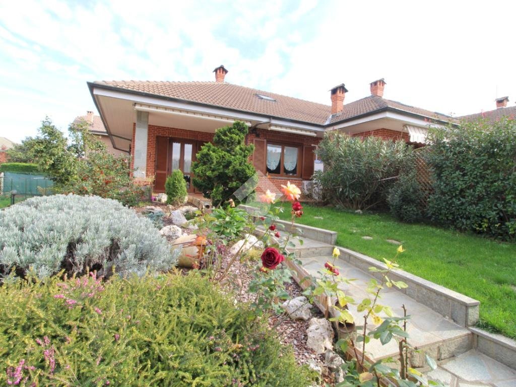 Villa Via Rosta, Pianezza - photo 1