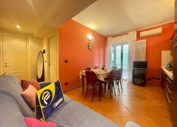 Foto 1 - Trilocale Via Como, Pietra Ligure - foto 1