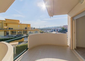 Foto 6 - Quadrilocale via Libeccio
 
3, Vasto - foto 6