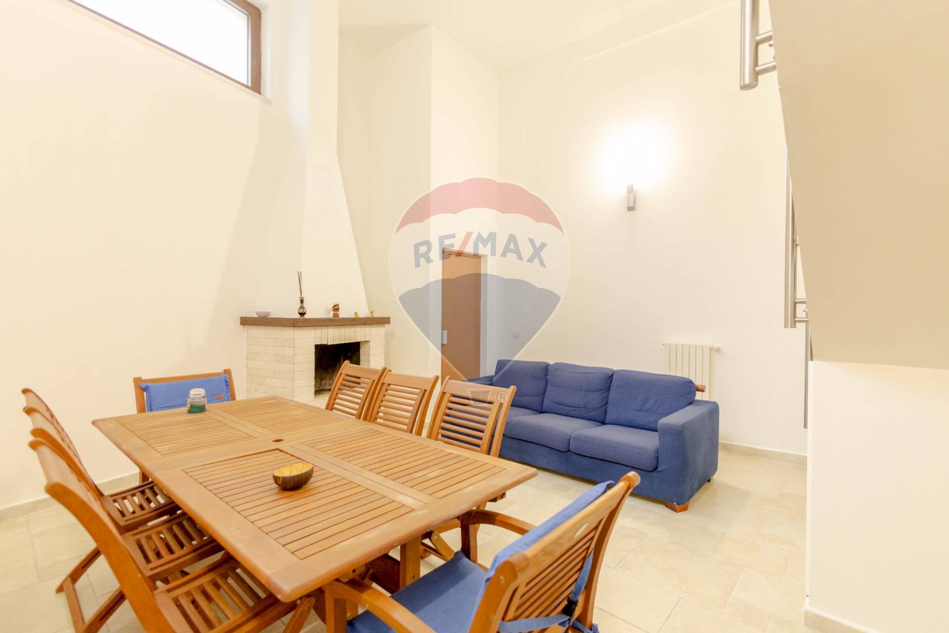 Sala da pranzo - Casa indipendente Via Carlo Sessa
 
2, Modugno - foto 2