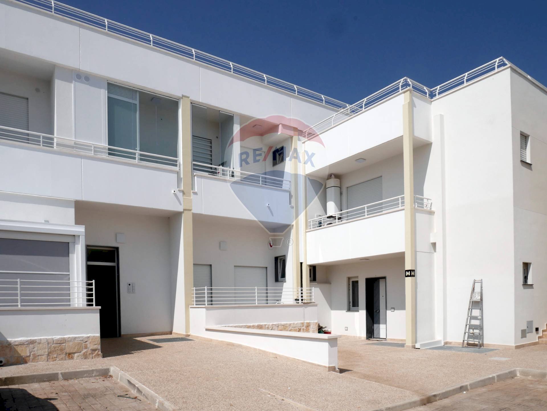 Edificio all\'aperto - Trilocale Via Alfredo Giovine
 
73, Bari - foto 1