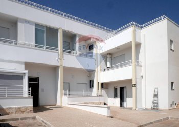 Edificio all\'aperto - Trilocale Via Alfredo Giovine
73, Bari - foto 1