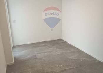 Stanza vuota - Trilocale Via Alfredo Giovine
73, Bari - foto 10