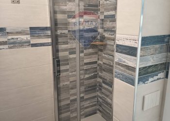 Bagno - Trilocale Via Alfredo Giovine
73, Bari - foto 18