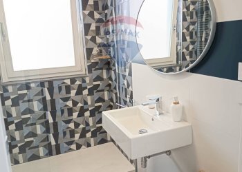 Bagno - Trilocale Via Alfredo Giovine
73, Bari - foto 21