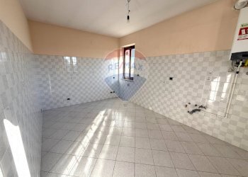 Stanza vuota - Trilocale Via Monte Cengio
 
7, Varese - foto 2