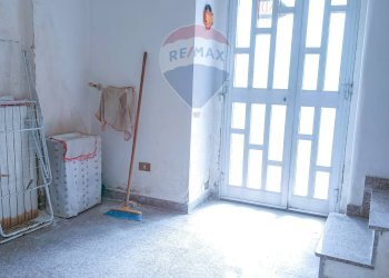 Ingresso - Independent house Via Napoli Bracconeri
 
181, Troina - photo 14