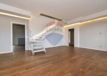 Stanza vuota - Attico Via verga
 
108, Acireale - foto 1