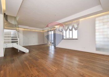 Stanza vuota - Attico Via verga
 
108, Acireale - foto 8