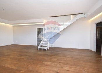 Stanza vuota - Attico Via verga
 
108, Acireale - foto 35