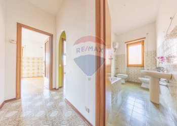 Bagno - Four-room apartment Via Icaro
 
8, Ciampino - photo 12
