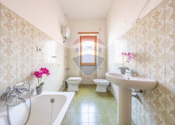 Bagno - Four-room apartment Via Icaro
 
8, Ciampino - photo 14