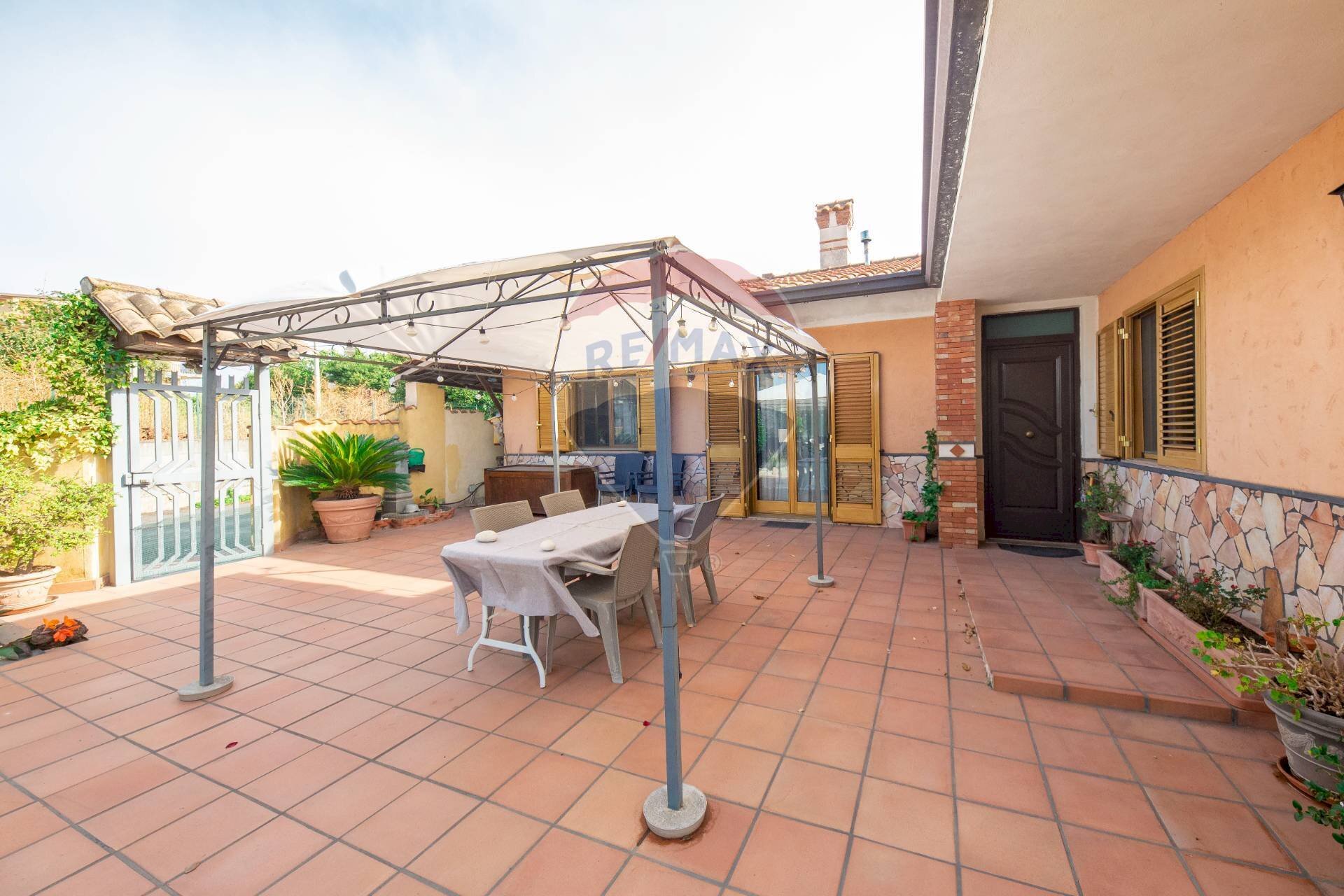 Terrazza - Villa Via Degli Oleandri, Valverde - photo 3