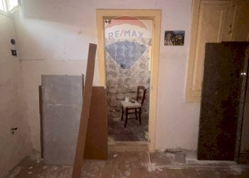 Hall / corridoio - Quadrilocale VIA D.GARSIA
 
4, Augusta - foto 10