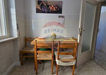 Sala da pranzo - Quadrilocale Via Fischiete
 
1, Palena - foto 6