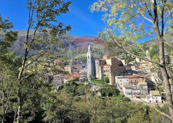 Vista delle montagne - Quadrilocale Via Fischiete
 
1, Palena - foto 28